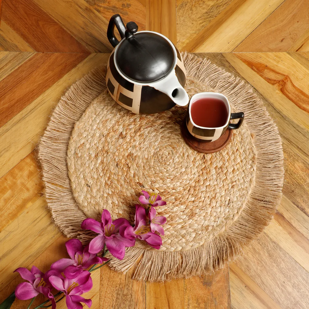 Jute placemat round outer fringes, 12x12, pack of 2